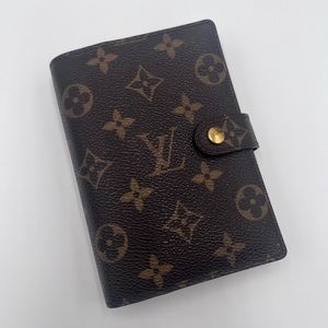 🌹♥️Louis Vuitton Agenda PM / Passport Holder / card holder 🌹♥️